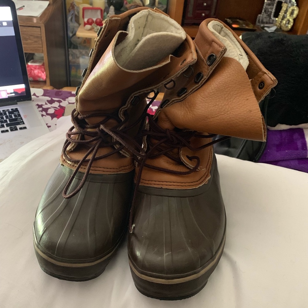 Predator Sorel Boots